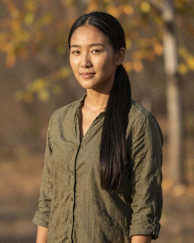 Mongolian woman Bolormaa from Erdenet open to cross-cultural romance